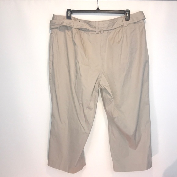 Lane Bryant Tan Capri Pants Size 22 - Picture 4 of 9